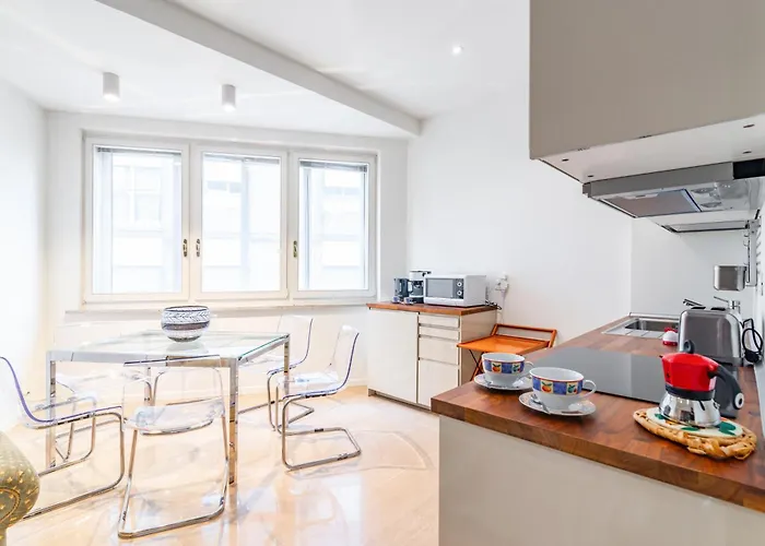 Rossini In Center Of Pesaro!