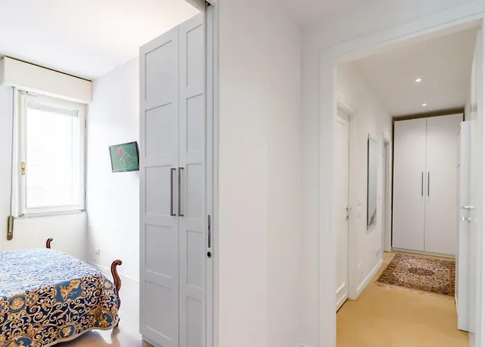 Rossini In Center Of Pesaro! * Pesaro